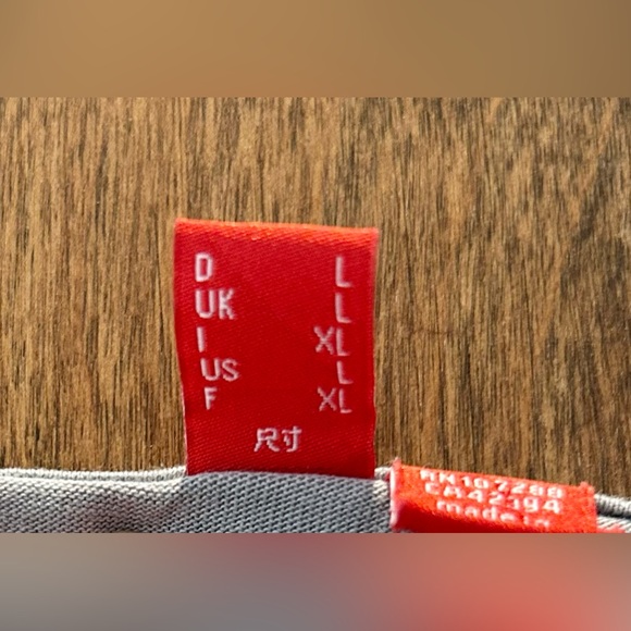 Esprit Tank Top - Picture 3 of 5